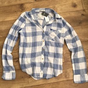 NWT Abercrombie & Fitch bottom down shirt